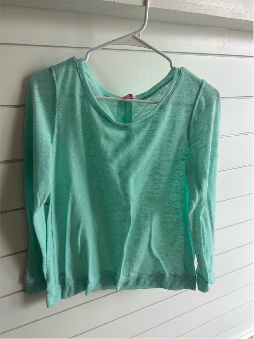 Light Mint Long-Sleeve Women's Top
